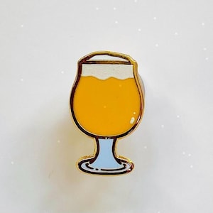 Pint Bier Emaille Anstecknadel, Sportfan Revers Accessoire, Weihnachtsstrumpf Stuffer, Adventskalender