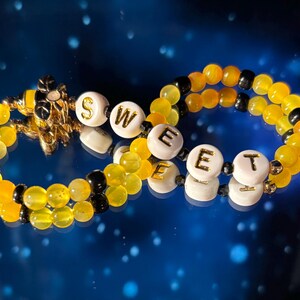 Bee Sweet Stretch Bracelet – Beaded Bee Charm Bracelet, Gold & Honey Tones, Inspirational Word Jewelry, Gift for Her or Teen