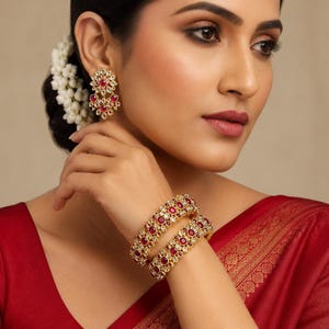 22K Yellow Gold Kundan Bracelet, Indian Bridal Bangle, Ruby Red Stones