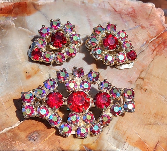 Vintage Bogoff red rhinestone brooch and earrings - image 7