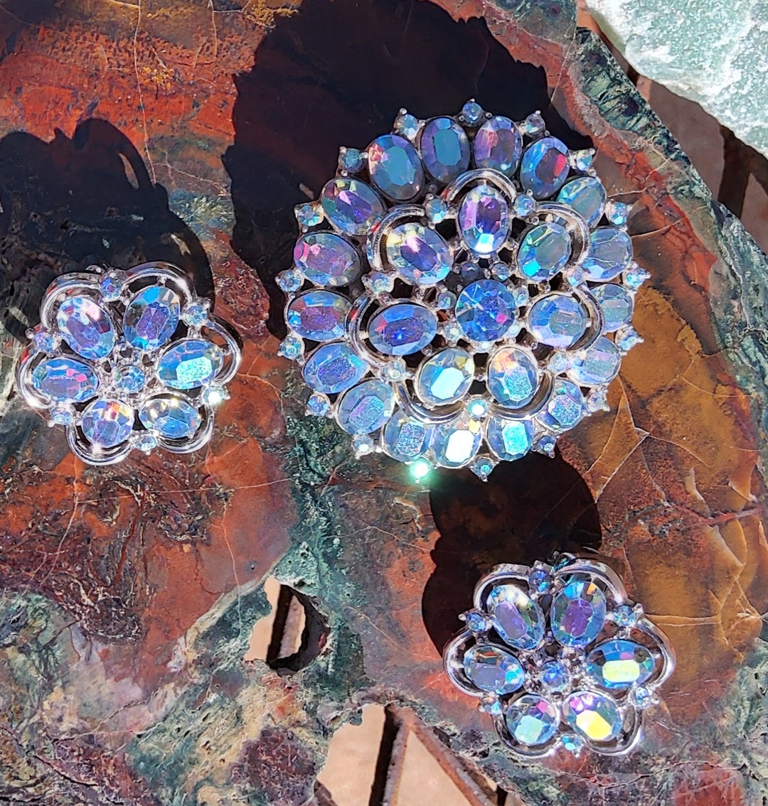 Vintage Crown Trifari Blue AB Rhinestone Brooch and Earrings - Etsy
