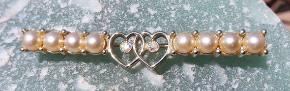 Vintage Sarah Coventry Waltz Time pearl brooch - image 8