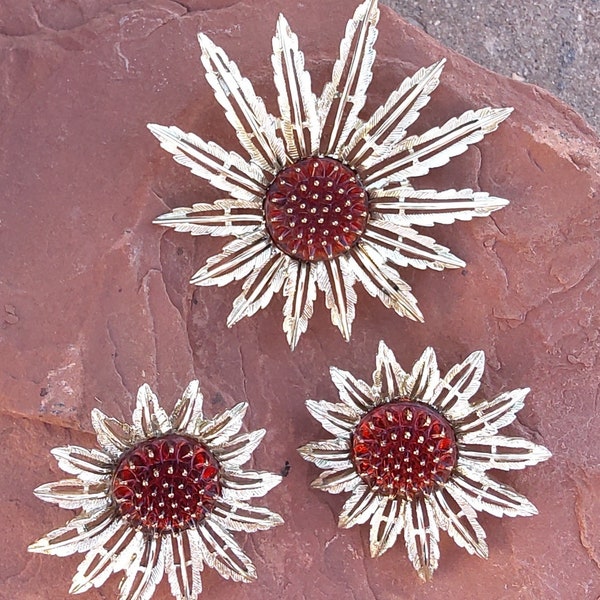 Sarah Coventry brooch and earrings set Starburst vintage from the 60's