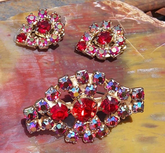 Vintage Bogoff red rhinestone brooch and earrings - image 5