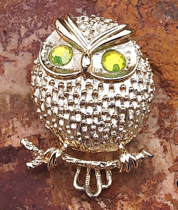 Vintage Sarah Coventry Hooter owl brooch - image 6