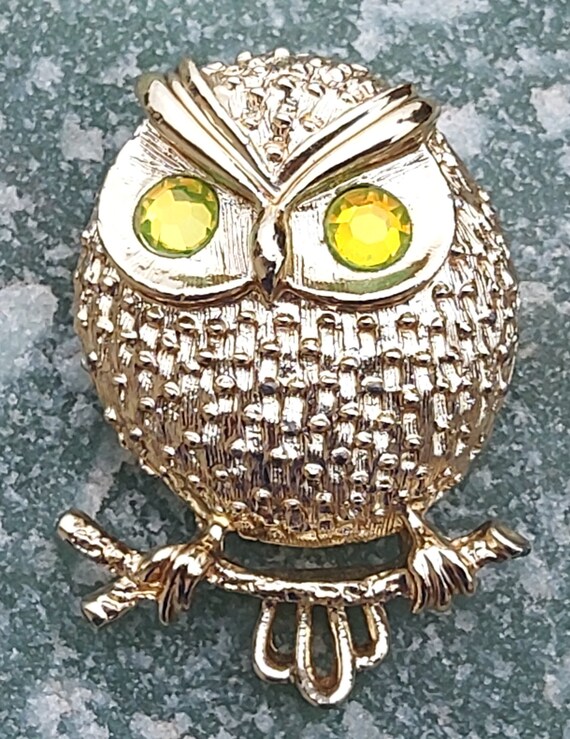 Vintage Sarah Coventry Hooter owl brooch - image 9