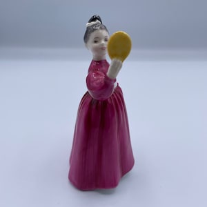 Vintage Royal Doulton Ladies Figure &#39;Vanity&#39; Figurine