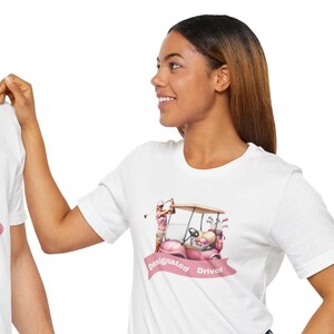 指定ドライバー ユニセックス ジャージ 半袖 T シャツ、レディース ゴルフ T シャツ、ゴルフ ギフト、ゴルフ愛好家シャツ、レディース ゴルフ T シャツ