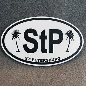 St. Petersburg Florida - European Style Oval Car Badge