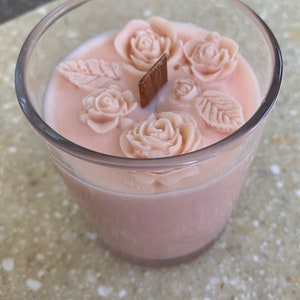 Peachy soy candle