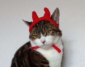 Devil Horns Cat Costume: Crochet Pet Halloween Hat