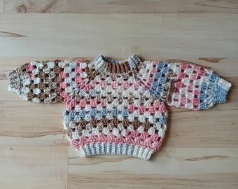 Handmade Granny Stitch Crochet Jumper for Baby, Baby Shower Gift, Unisex Sweater