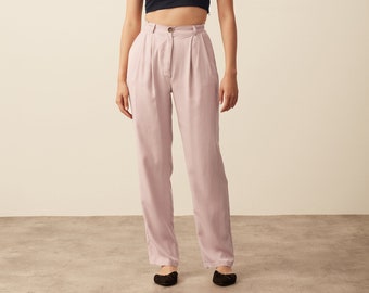 Pleated Wide Leg Tencel Trousers - 100% Tencel - Rose. Classic double pleats bottoms, relaxed style, mid rise with partial elastic sides