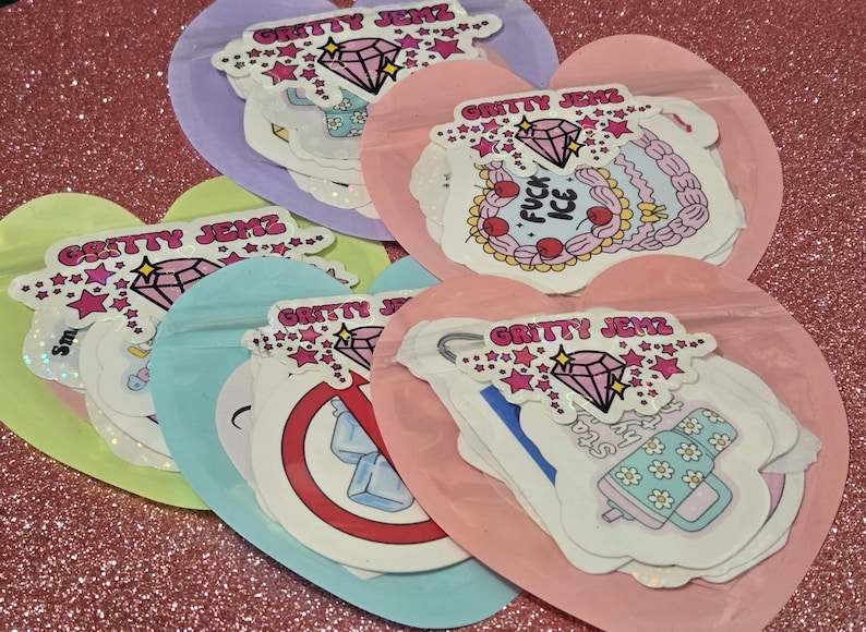 5 sets of 5 stickers