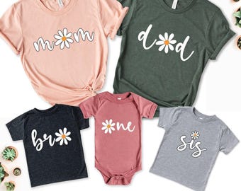 Daisy First Birthday Girl Outfit, Wild One First Birthday Shirt, Boho Flower outfit, Daisy Theme Groovy Birthday Party, Family Birthday Tee