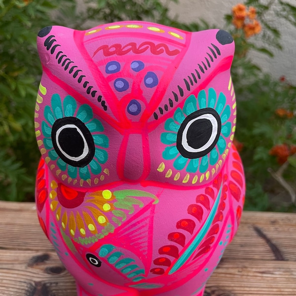 Mexican Folk Art Hand Painted Owl money bank .  Colorful hand painted clay figurine. alcancia de buho.  Matte