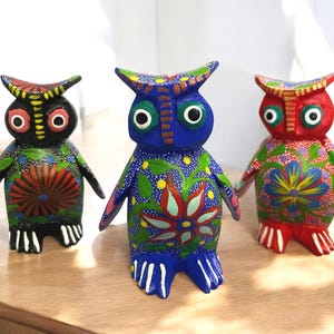 Alebrije Owl. Exquisite Oaxaca Mexico Folk Art,  Original Wood Sculpture, Carved Animal, Unique Gift,  Home Décor,  Hecho en Mexico