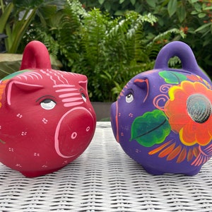 Large Hand Painted Piggy Bank, Mexican Folk Art  Money Bank.  Colorful hand painted clay figurine. Vivid colors