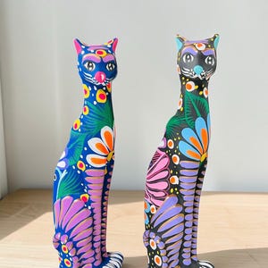 Mexican Folk Art Cat, Hand Painted Clay Figurine, Handmade Pottery Decor, Artisan Sculpture