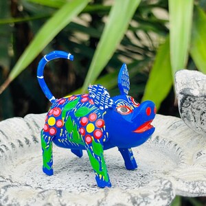 Alebrije Pig, Small Colorful Hog, Oaxaca Mexico Folk Art,  Original Wood Sculpture, Carved Animal, Unique Gift,  Hecho en Mexico