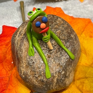 Frog on a Rock.  Hand crafted Clay Frogs.  Miniature Frog Figurine.  Rock Garden. Garden art. Yard Decor.  Fun gift.