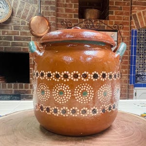 4.5L Mexican Barro bean pot , clay pot, Olla de Barro, bean pot, soup pot, stock pot