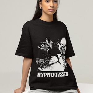 HYPNOTYZE cat Streetwear Harajuku T-Shirt Hip Hop Cartoon Korean Print Men Tshirt Fashion Cotton Casual, Summer Short Sleeve T Shirt