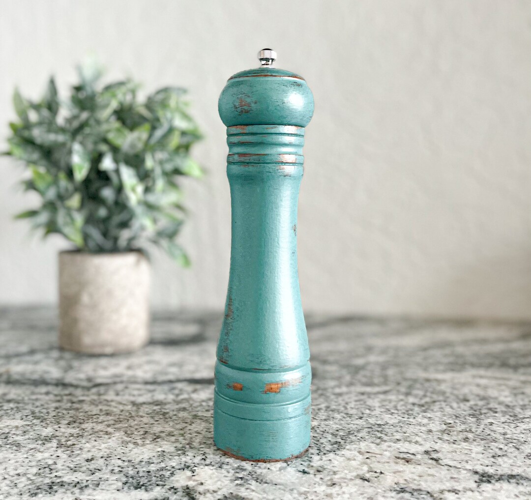 8 Inch Tall Farmhouse Rustic Teal Pepper Grinder, Vintage Style Kitchen