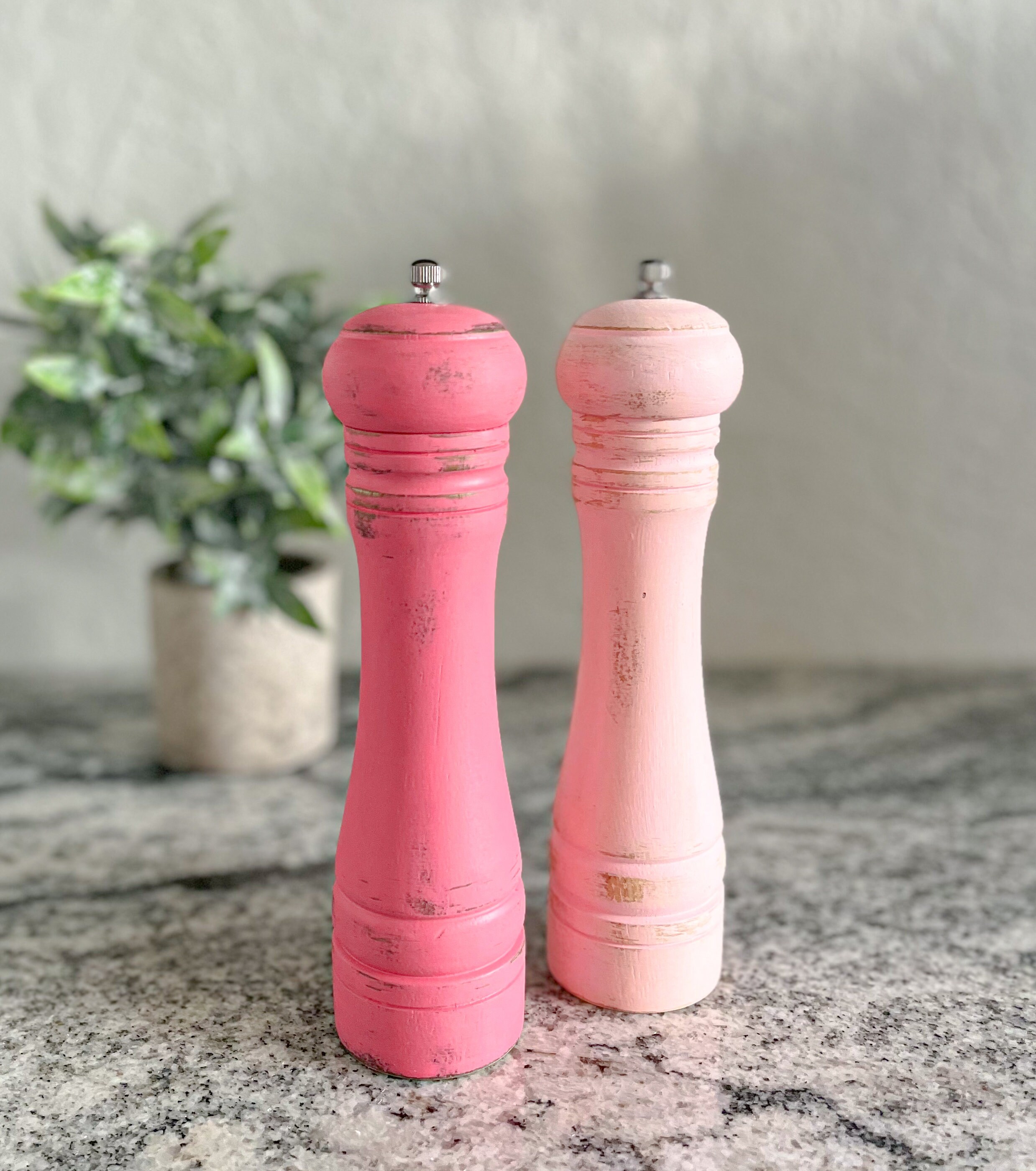 Pink salt cheap and pepper mills