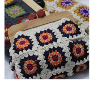 Clutch vintage de crochet con cierre de madera, bolso de crochet con cierre de beso color crema, bolso de noche de crochet, correa de cuero, regalo para el día de la madre