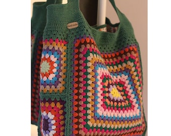 Vierkante tas gehaakte oma, cadeau voor moeder, grote tas zonnebloem, Afghaanse draagtas, cadeau voor haar, tas vrouw, schoudertas gehaakte draagtas
