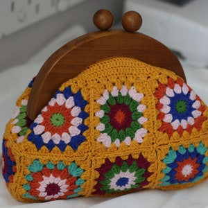 Cartera vintage de crochet con motivos Grandma Square en color marfil, monedero de crochet con cierre de beso, elegante y con estilo, bolso, regalo para el día de la madre, regalo
