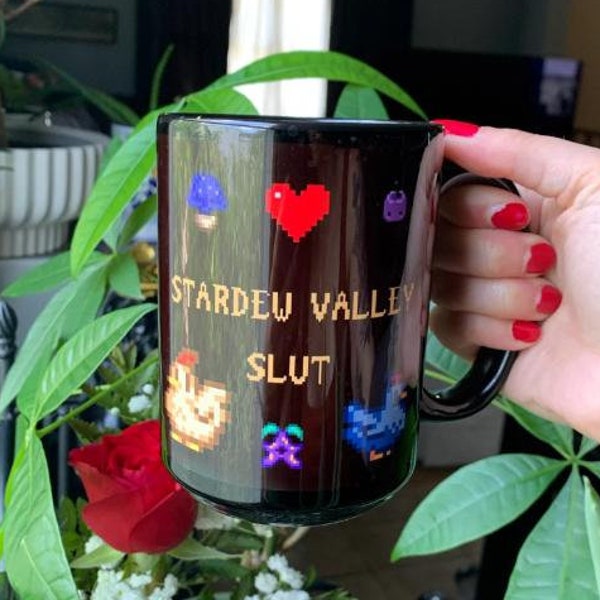 Tasse noire double face Stardew Valley Slut de 11 oz et 15 oz