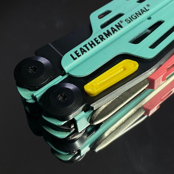 Leatherman SIGNAL thumb tabs (x2) "tritium design"