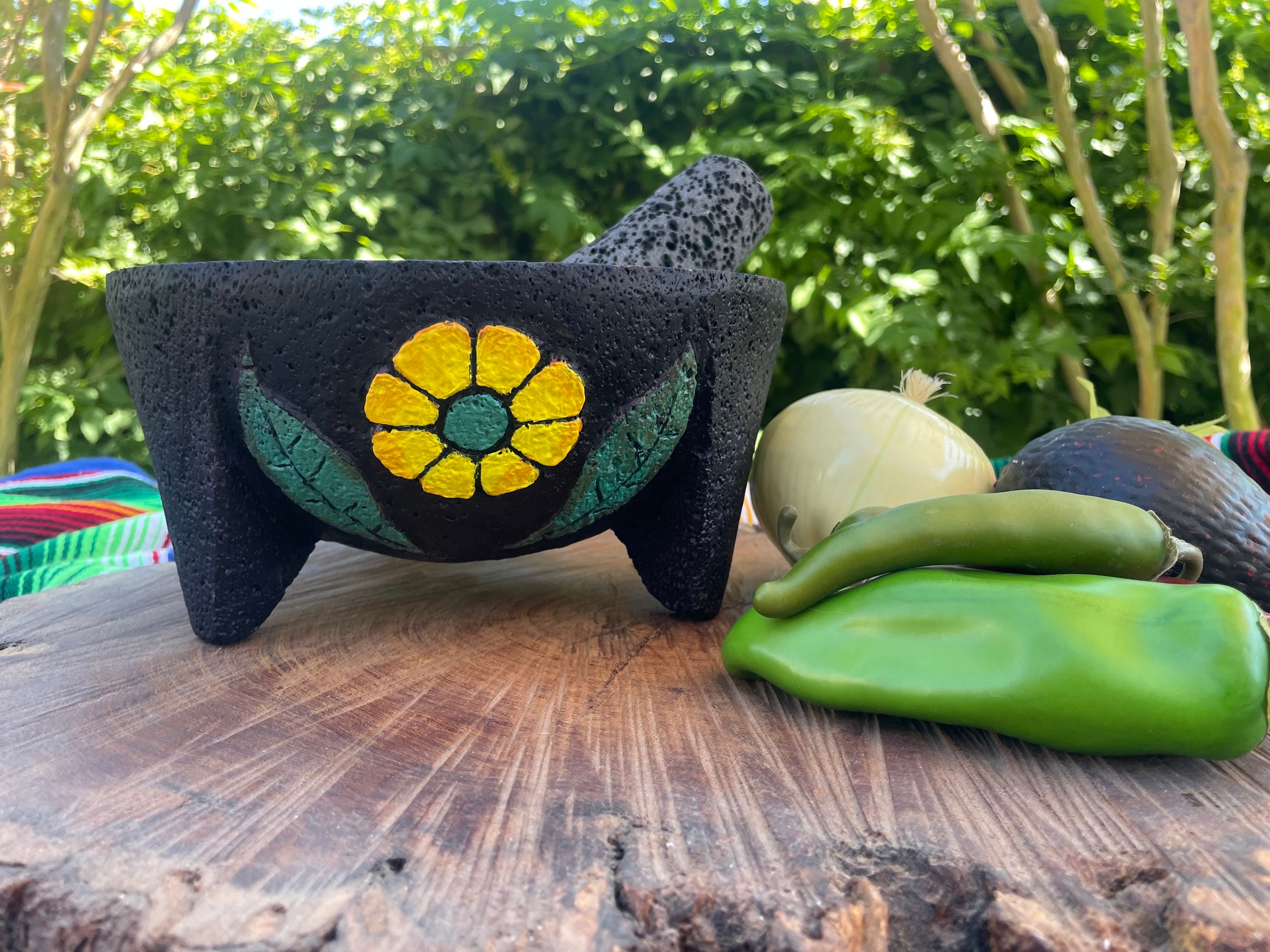 Mexican Molcajete/ Food Safe Hand-Painted and Hand Carved Stone Mortar and Pestle/ Painted flowers/ Guacamole bowl/ Herb grinding / Daisy