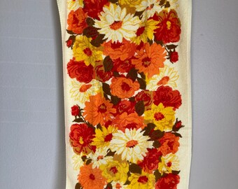 Vintage Floral Yellow Bath Towel | Vintage Towels