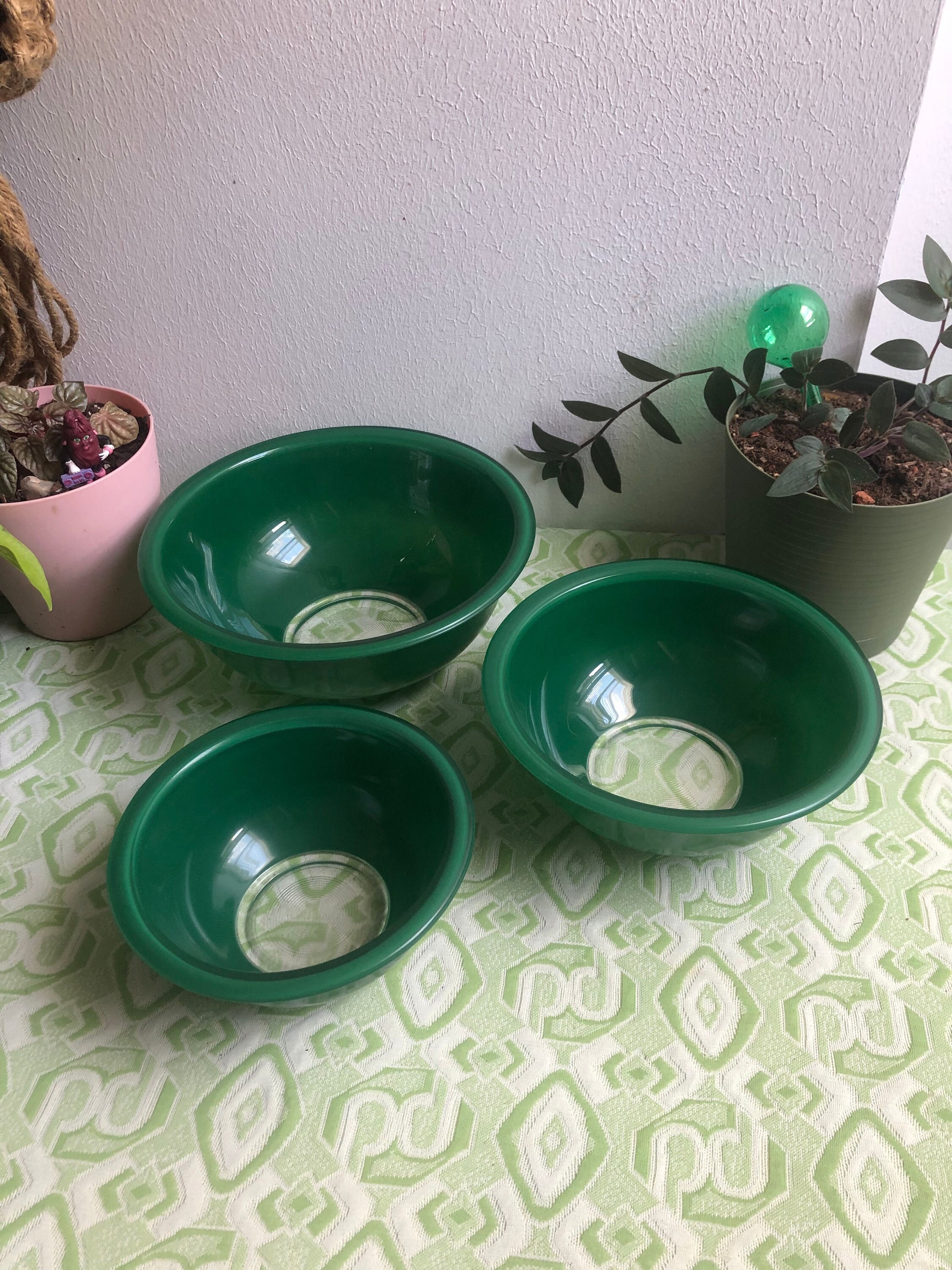 Pyrex Mixing Bowls Forest Green GlassSet of 3 Nesting 322 323 325 Clear  Bottom