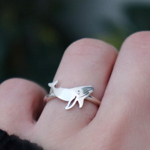 Sterling Silver Humpback Whale Ring Women, Elegant Geometric Ring, Minimalist Statement Ring, Ocean Lovers Gift, Handmade Unique Sea Jewelry