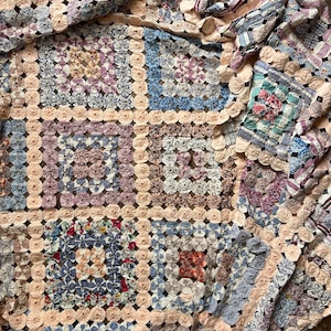 Vintage Yo-Yo Quilt