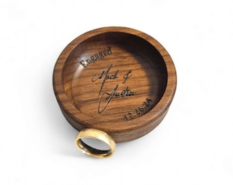 Custom Round Wood Ring Dish, Christmas Gifts, Engagement Ring Holder, Wedding Ring Dish, Wedding Gift, Newlywed Gifts, 5th Anniversary Gifts