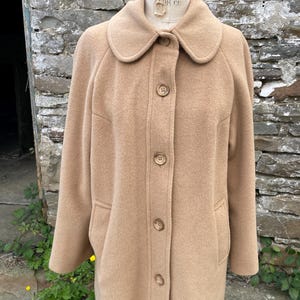 Vintage 1960s tan Bonnie Cashin for Ballantyne Cashmere coat with pockets