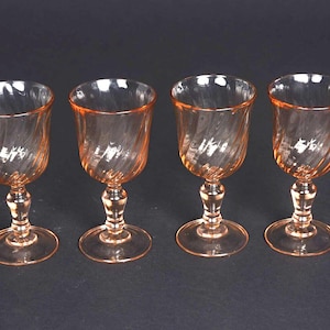 Luminarc Rosaline Pink Wine Glasses Optic Swirl Design Set of 4