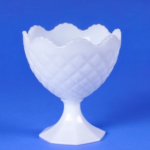 Napco White Milk Glass, Diamond Pattern, 1184 Pedestal Bowl, Cleveland USA {EX+}