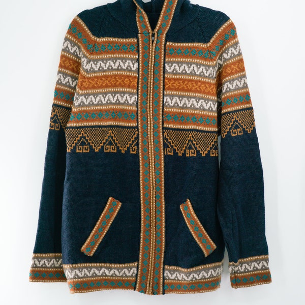 Alpaca Hooded Jackets Made In Peru, Zip From Waist To Neck, Pockets, Warm, Soft, Stylish. Size Large