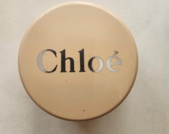 Chloe Geparfumeerd Dusting Powder van Parfums Chloe. 1,25 oz/35 g. Nieuw en ongebruikt