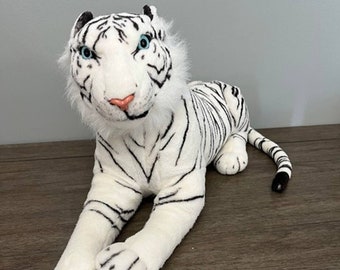 Kellytoy Realistic Siberian White Tiger Plush 28"