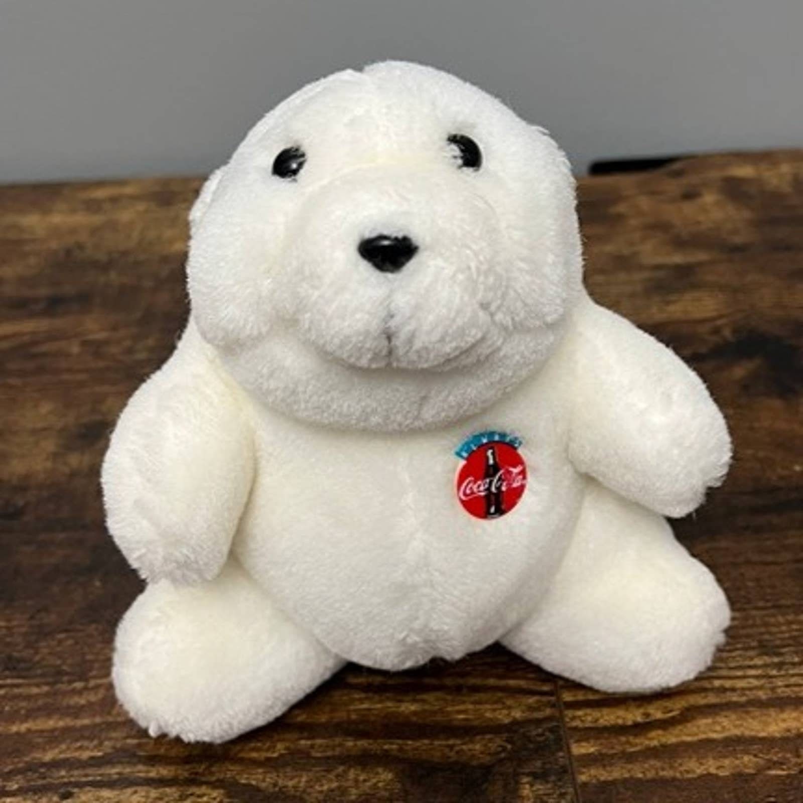 くまさん　コカコーラ　Coca-Cola 826 1886 Coca Cola 1993 Vintage Polar Bear Plush - Etsy