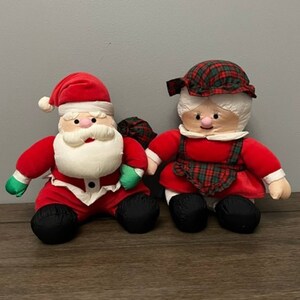 Gibson Mr. & Mrs. Santa Claus nylon gezwollen kerstknuffel vintage 1995