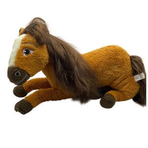 Peluche de caballo de la película Spirit: Untamed de DreamWorks, color marrón.
