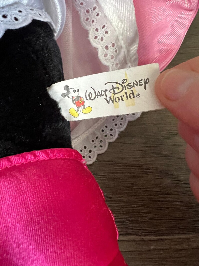 Abito in peluche vintage Disney Minnie Mouse, principessa rosa in raso immagine 4